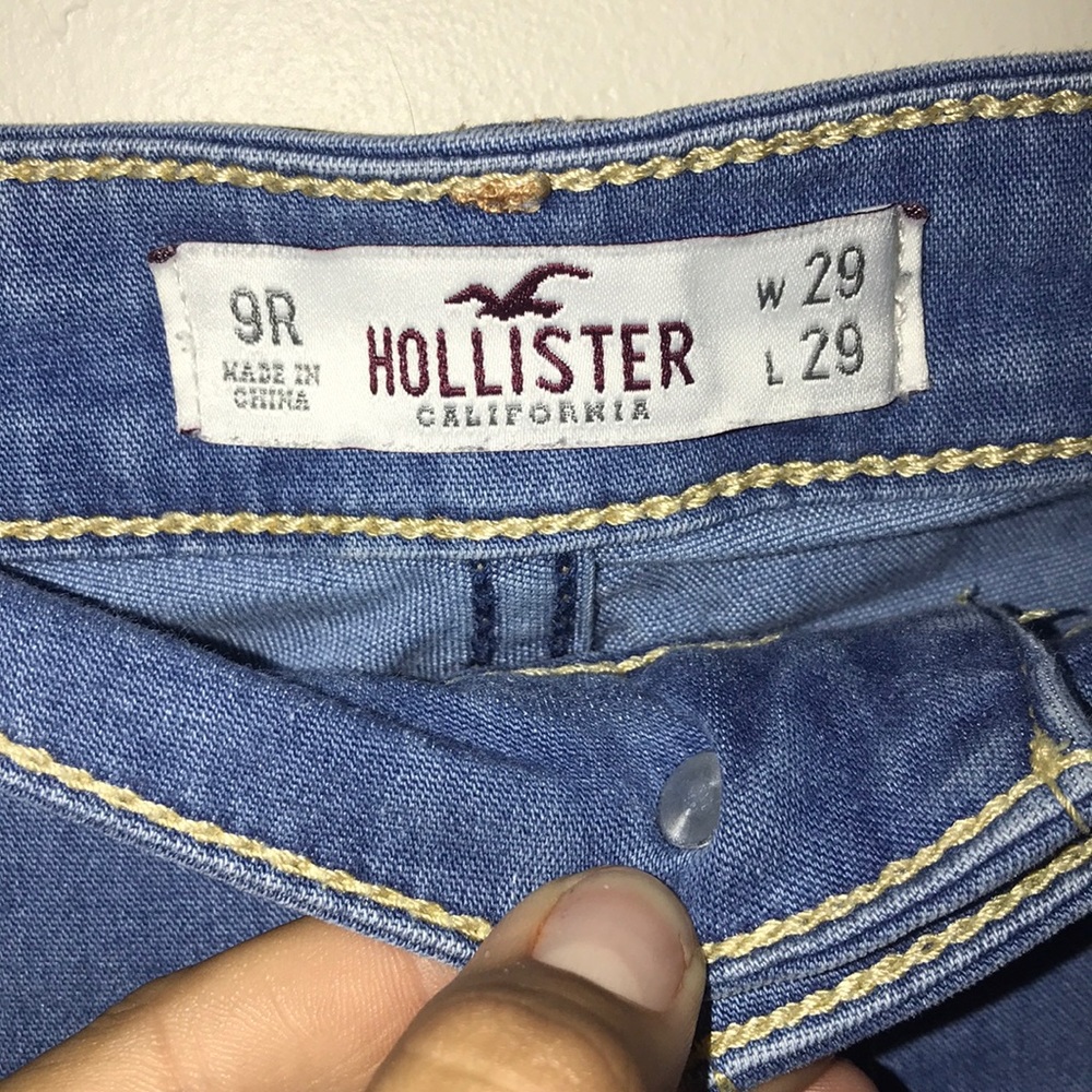 Hollister jeans